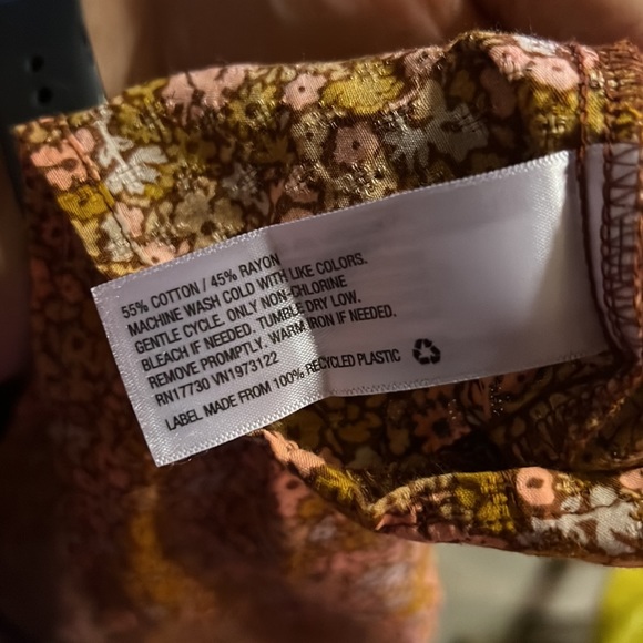 Universal Thread XS floral button front dress with pockets - Picture 6 of 6